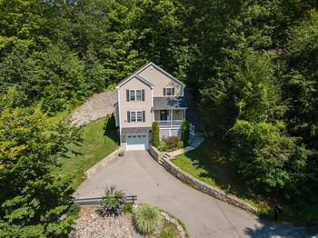 208 Sunset Dr