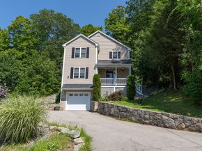 208 Sunset Dr, Charlton MA 01507