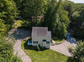 208 Sunset Dr, Charlton MA 01507