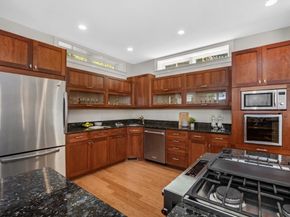 18 Wilson Ave 18, Watertown MA 02472