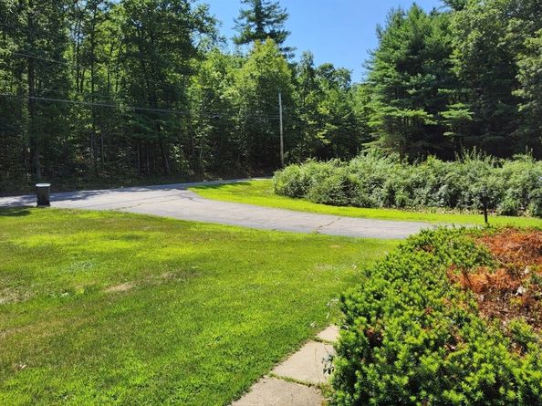 323 New Boston Rd, Sturbridge MA 01566