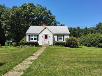323 New Boston Rd