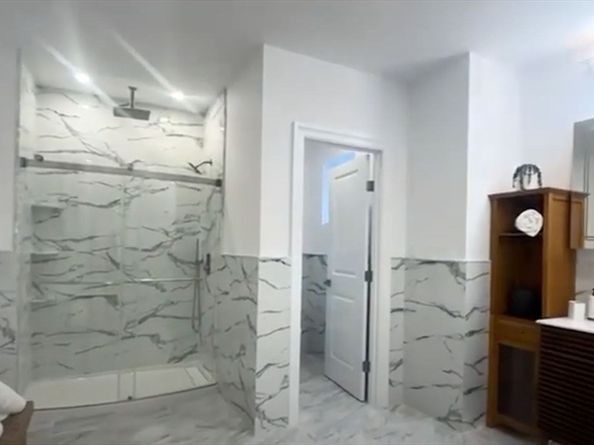 57 Mayflower Rd, Needham MA 02492