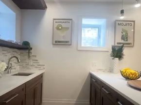 57 Mayflower Rd, Needham MA 02492