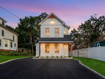 29 Elm St
