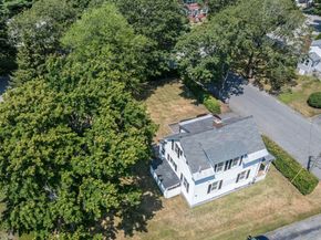4 Everton Avenue, Worcester MA 01604
