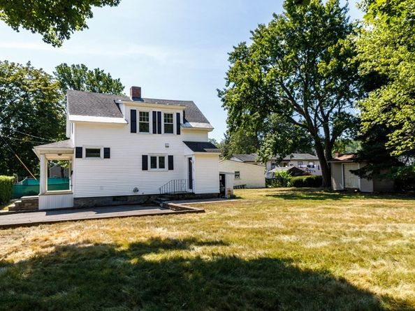 4 Everton Avenue, Worcester MA 01604