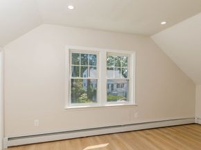 4 Everton Avenue, Worcester MA 01604