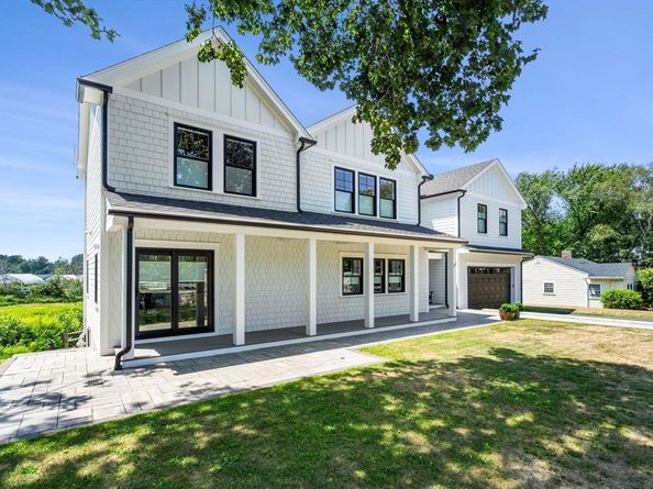 182 High Rd, Newbury MA 01951