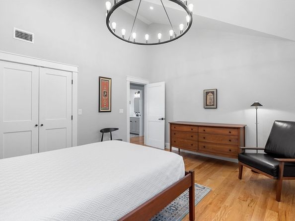 182 High Rd, Newbury MA 01951