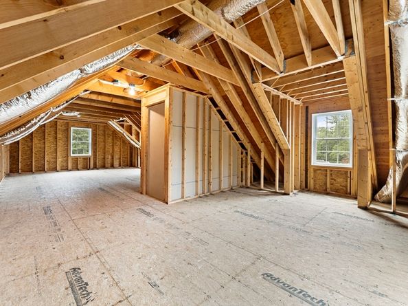 3 Laurence St, Tewksbury MA 01876