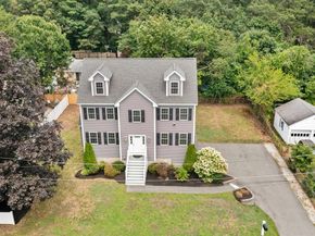 3 Laurence St, Tewksbury MA 01876