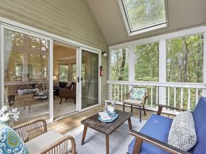 32 Brewster Ln 32, Acton MA 01720