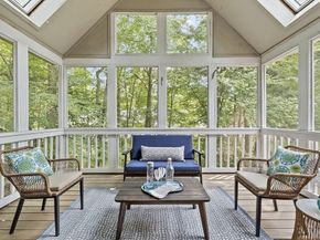 32 Brewster Ln 32, Acton MA 01720