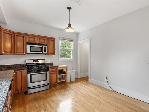 31 Vinal Ave 2, Somerville MA 02143