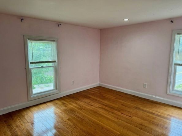 156 Boston Post Rd, Wayland MA 01778