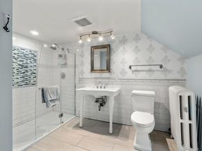 156 Boston Post Rd, Wayland MA 01778