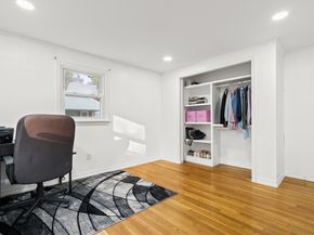 10 Dowd Ave, Wareham MA 02571