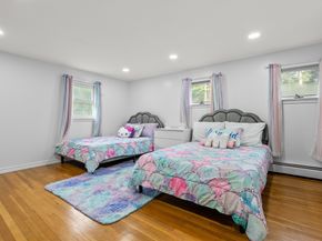 10 Dowd Ave, Wareham MA 02571