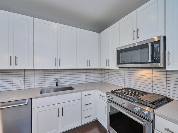 197 Washington St. 207, Somerville MA 02143
