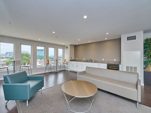 197 Washington St. 207, Somerville MA 02143
