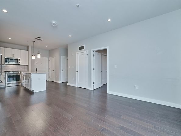 197 Washington St. 207, Somerville MA 02143