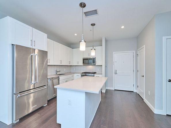 197 Washington St. 207, Somerville MA 02143