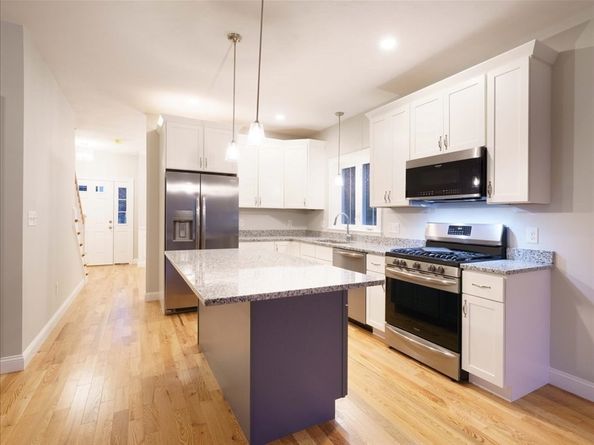 3 Black Bear Circle 3, Milford MA 01757