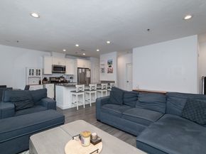 181 S Franklin St 207, Holbrook MA 02343