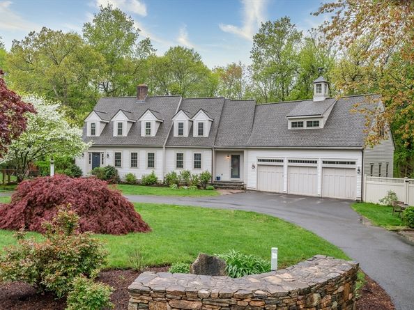 11 Kimball Rd, Hopkinton MA 01748