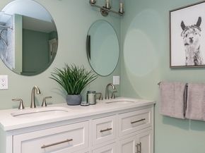 11 Kimball Rd, Hopkinton MA 01748