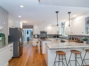 11 Kimball Rd, Hopkinton MA 01748