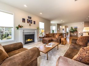 104 Brooksmont Dr 104, Holliston MA 01746