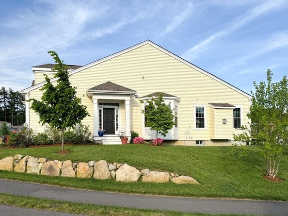 104 Brooksmont Dr 104, Holliston MA 01746