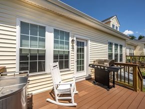 104 Brooksmont Dr 104, Holliston MA 01746