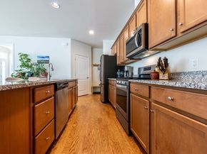 104 Brooksmont Dr 104, Holliston MA 01746