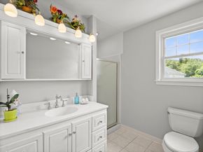 95 Salem Rd, Topsfield MA 01983