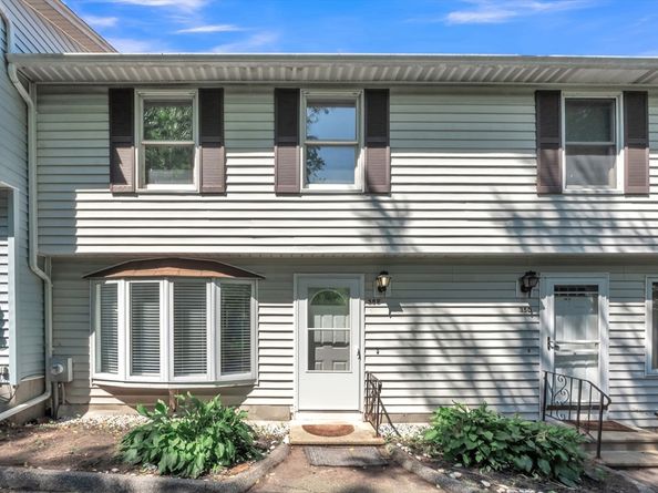 35 Genessee St E, Worcester MA 01603