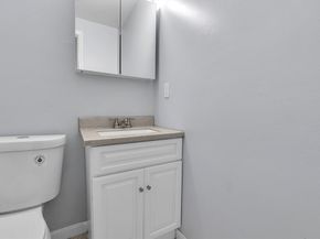 35 Genessee St E, Worcester MA 01603