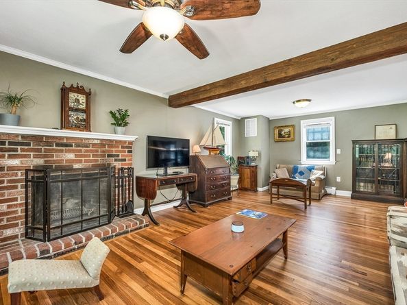 239 Groton Rd, Westford MA 01886