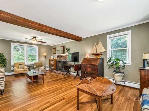 239 Groton Rd, Westford MA 01886