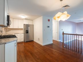 1214 Vfw Pkwy 37, Boston MA 02132