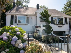 141 Brooks St, Medford MA 02155