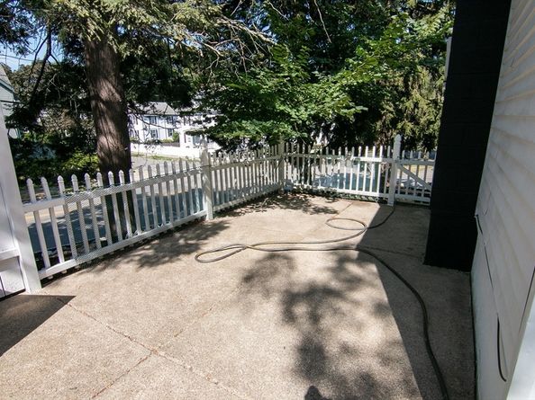 141 Brooks St, Medford MA 02155