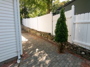 141 Brooks St, Medford MA 02155