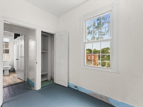 41 Bedford St, East Bridgewater MA 02333