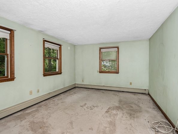 15 Shore Rd, Saugus MA 01906