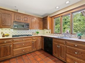 77 Wellesley Rd, Belmont MA 02478