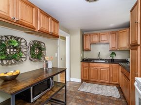 7 Ferndale Rd, Natick MA 01760
