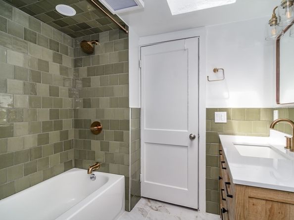 7 Ferndale Rd, Natick MA 01760